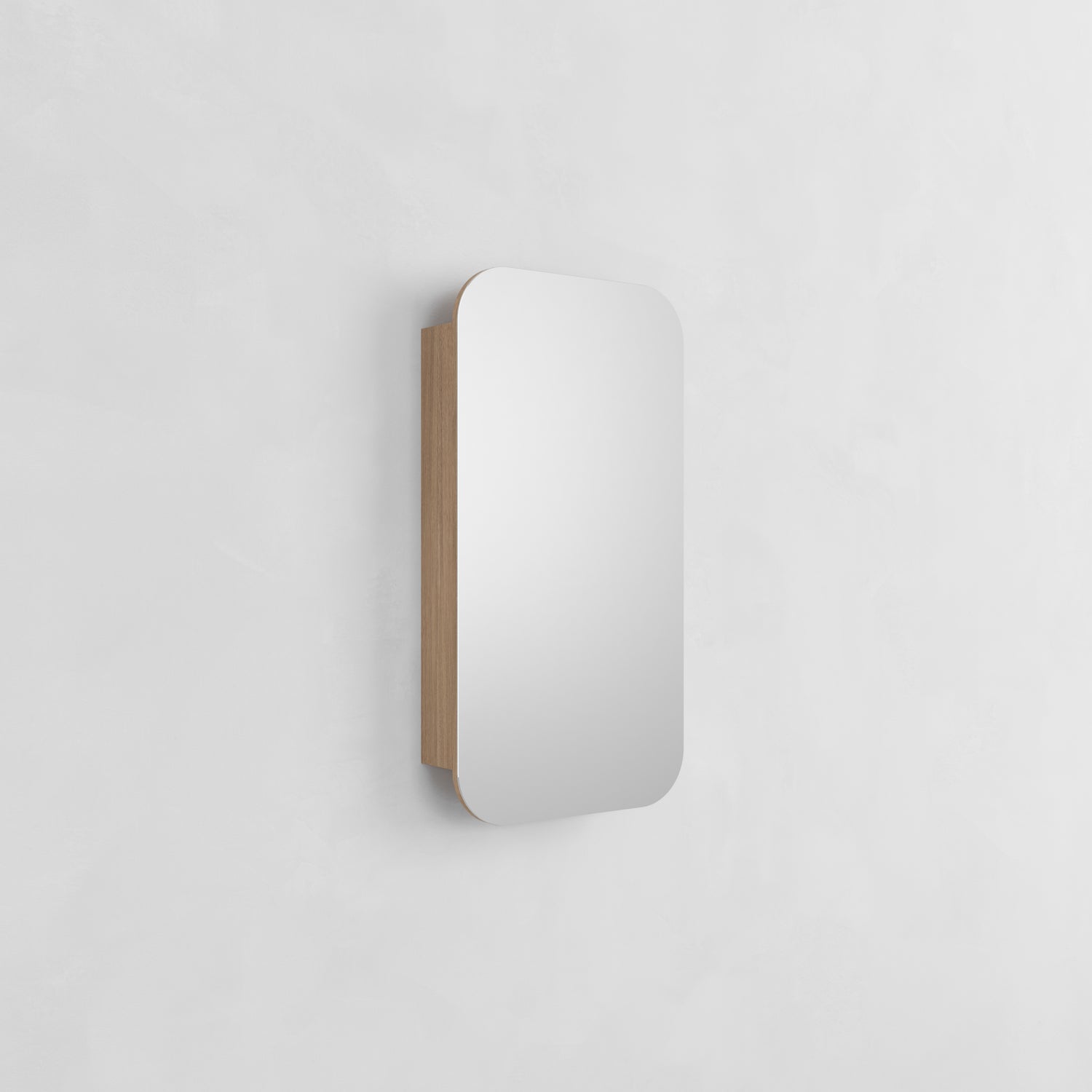 Oak bathroom cabinet mirror with a melamine carcass, featuring soft close hinges and internal shelves